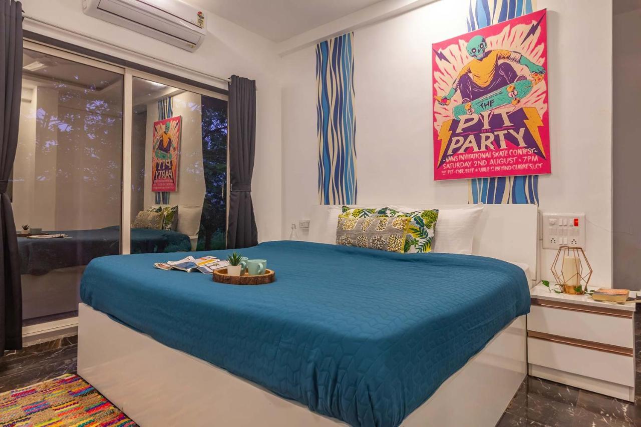 Stayvista'S Vine & Splash - Riverside Villa With An Infinity Pool And Indoor Games Karjat Exterior photo
